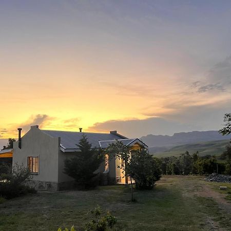 Berghouse And Cottages Langkloof Екстер'єр фото