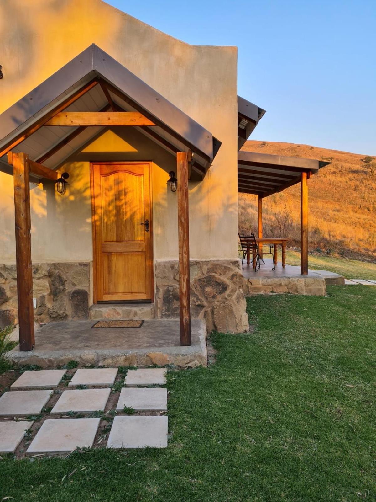 Berghouse And Cottages Langkloof Екстер'єр фото