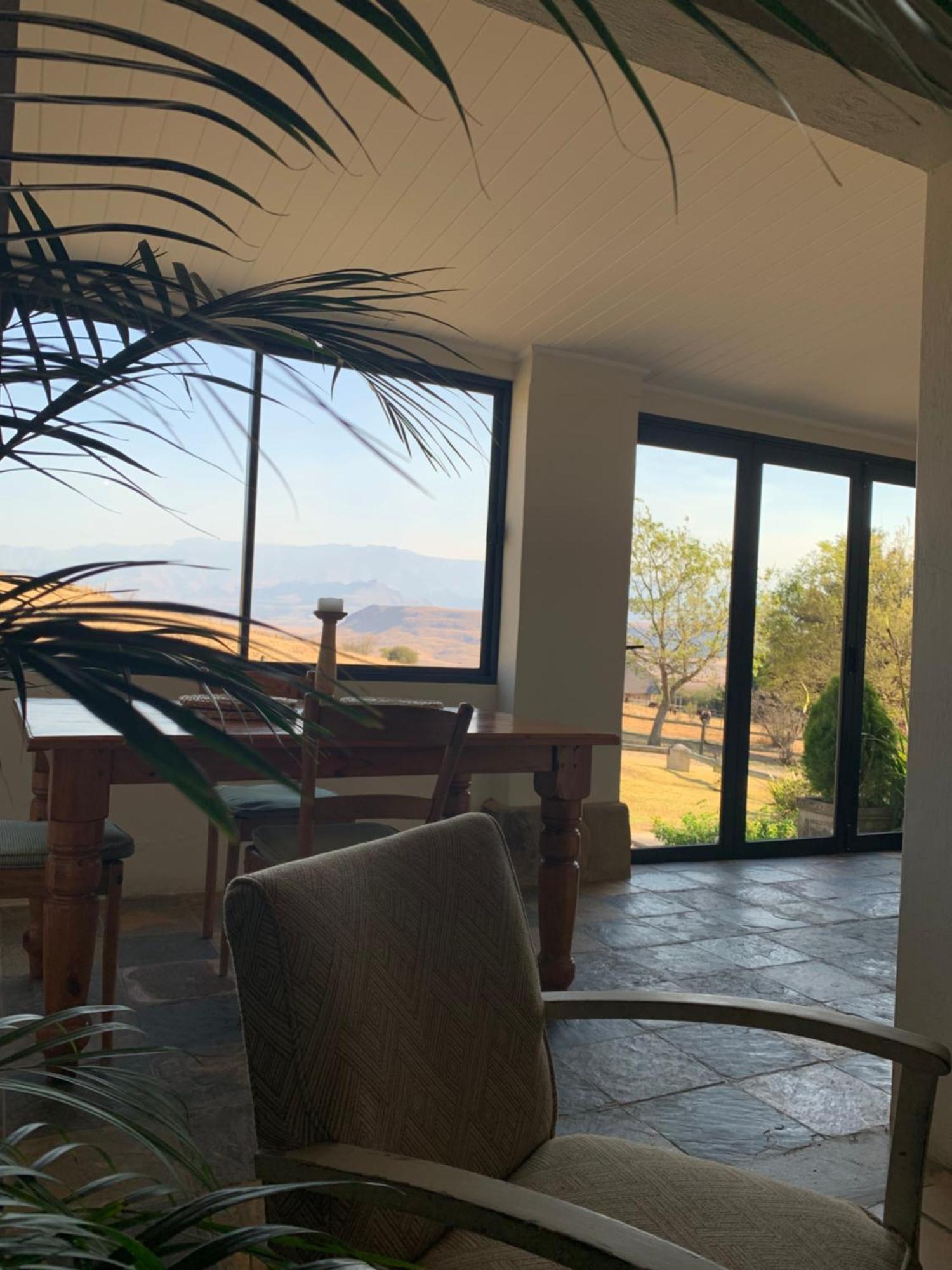 Berghouse And Cottages Langkloof Екстер'єр фото